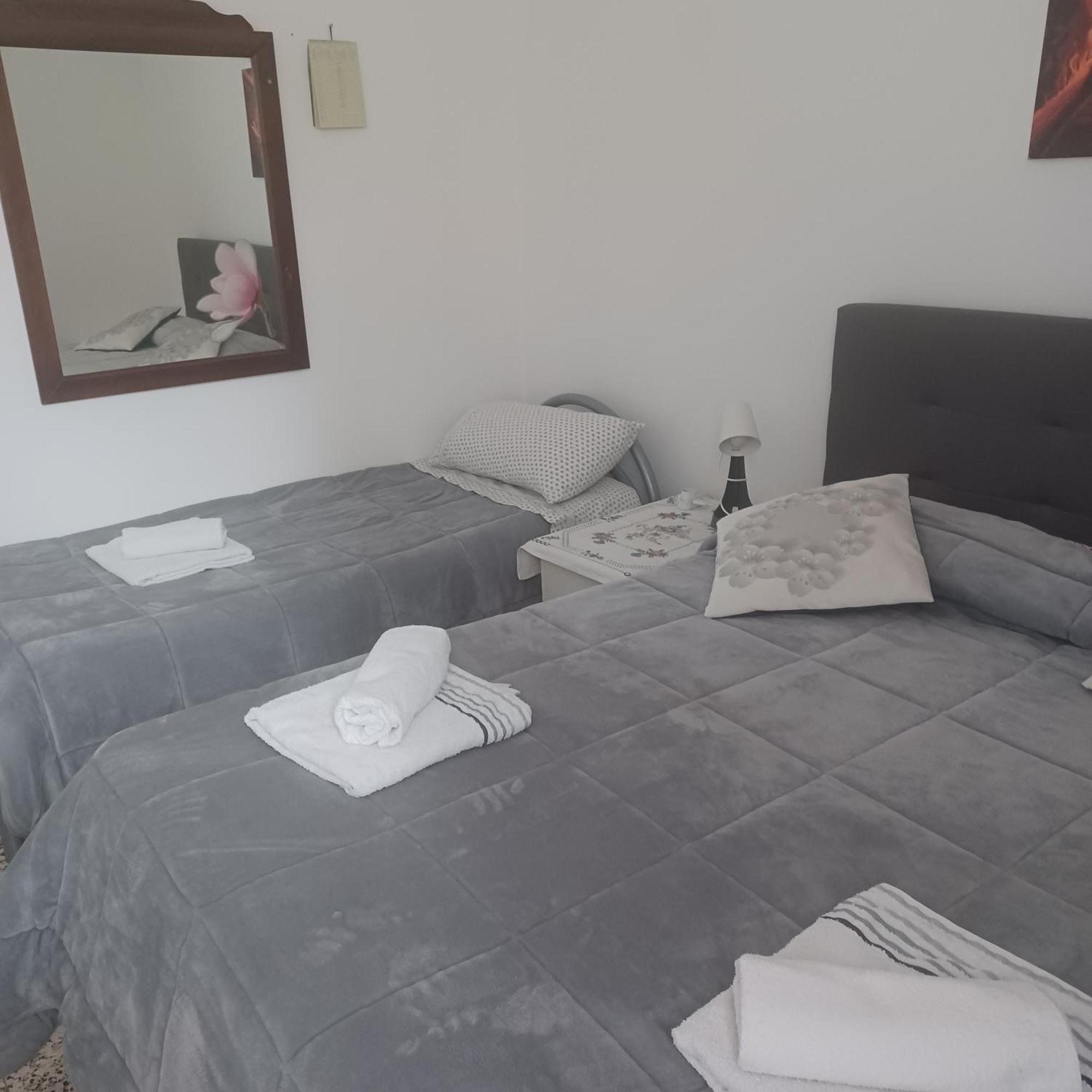 B&B Appartamenti Napoli Exterior foto